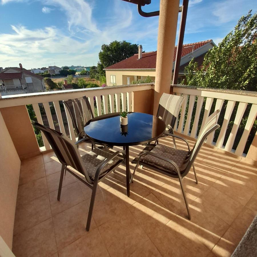 Apartments Filipovic Biograd Na Moru Buitenkant foto
