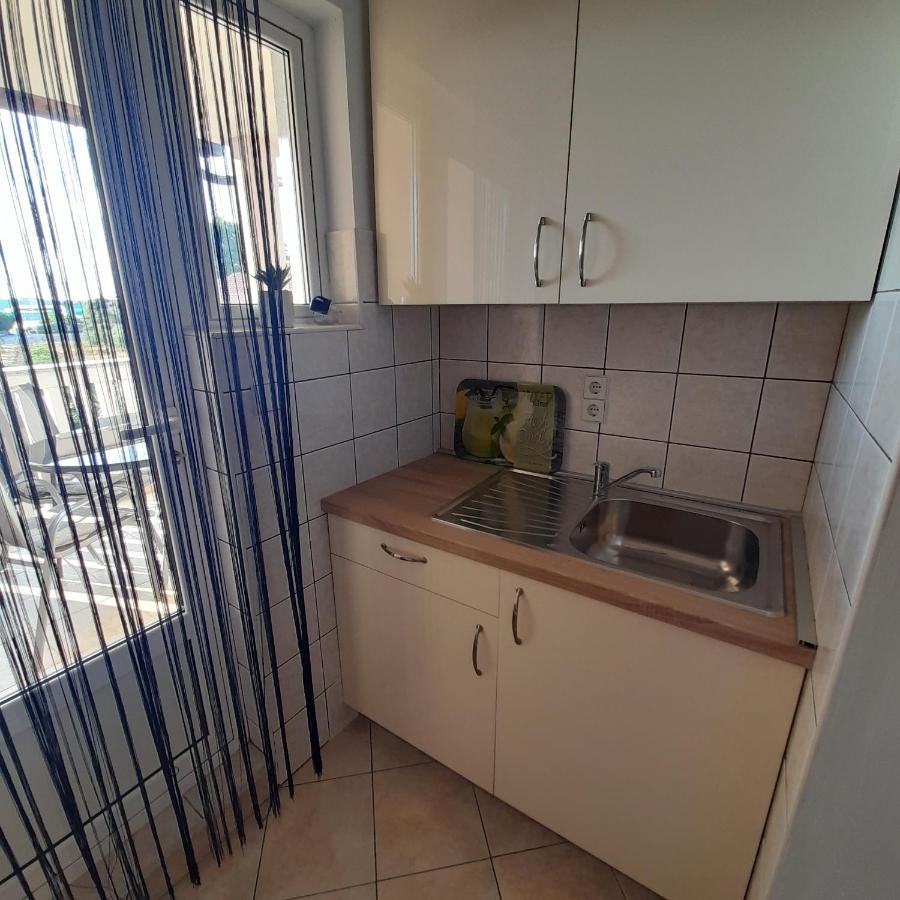 Apartments Filipovic Biograd Na Moru Buitenkant foto