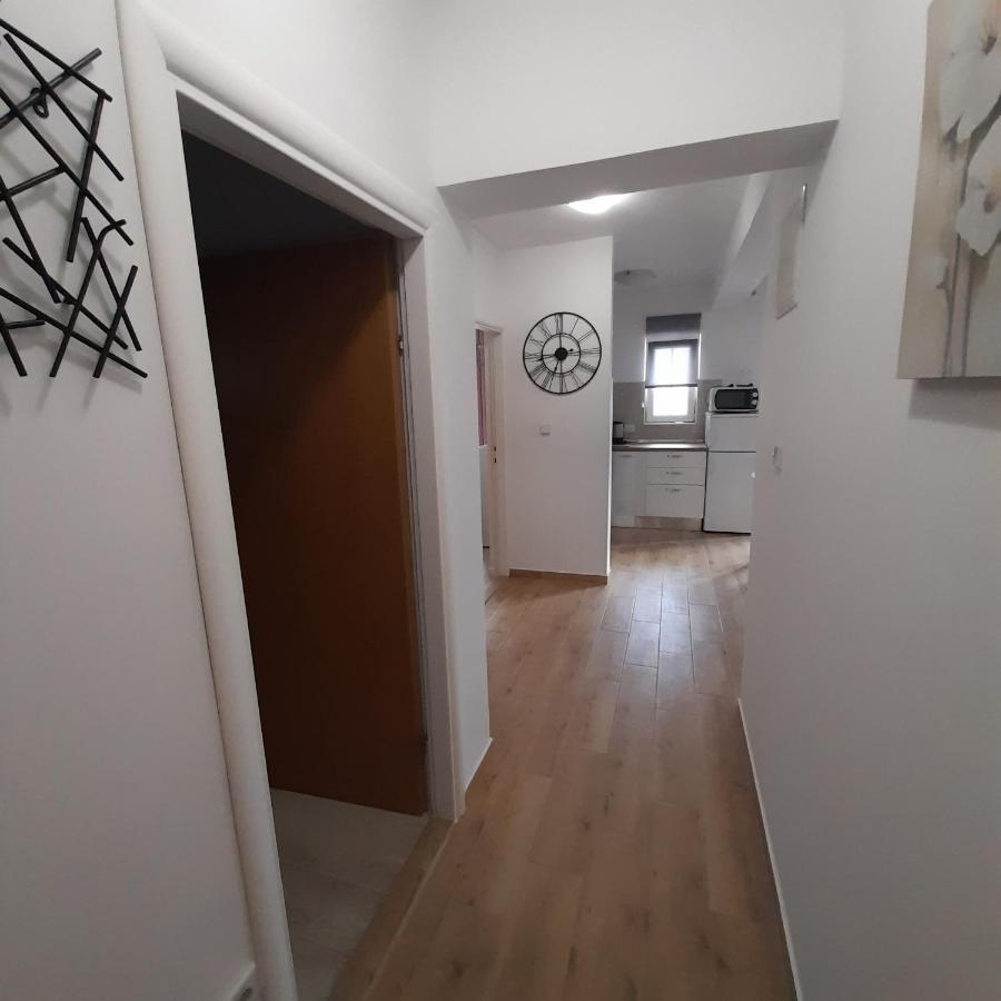 Apartments Filipovic Biograd Na Moru Buitenkant foto