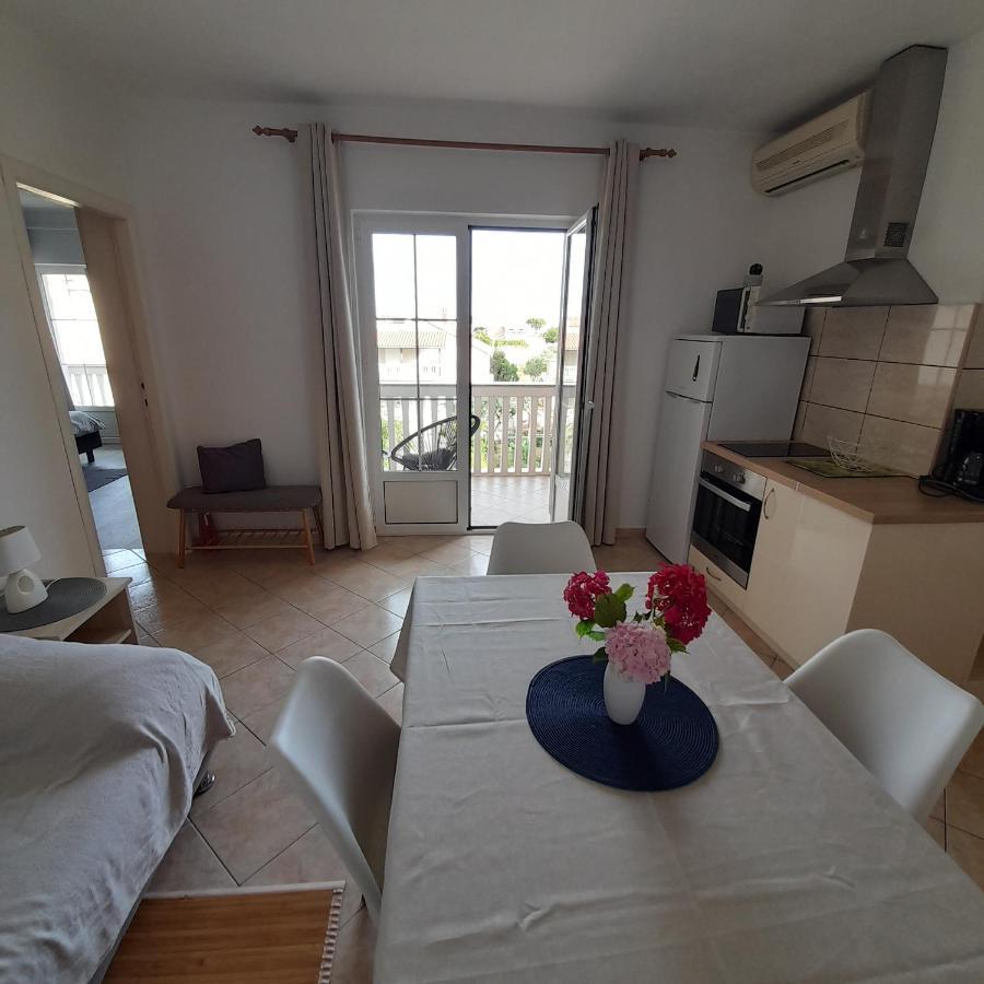 Apartments Filipovic Biograd Na Moru Buitenkant foto