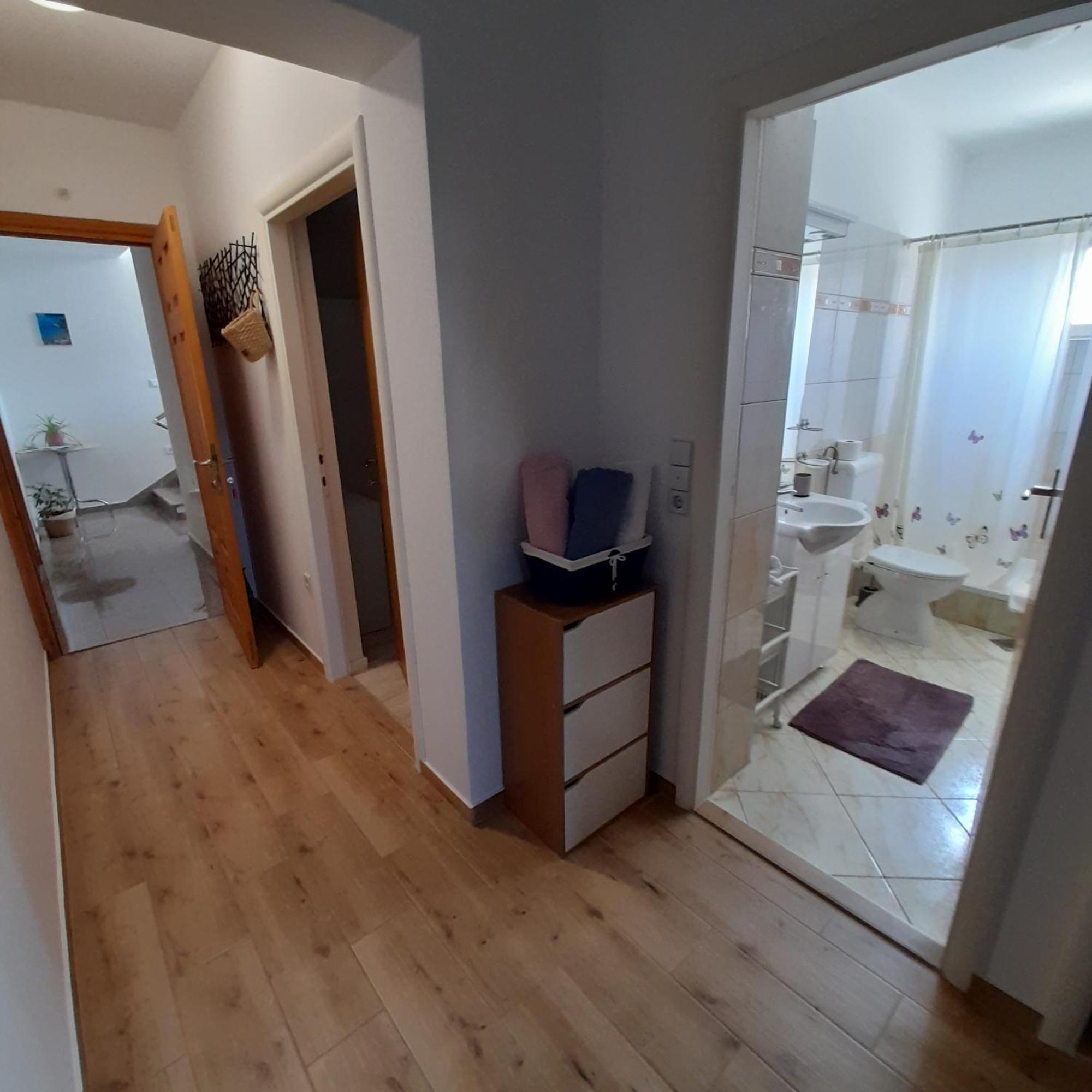 Apartments Filipovic Biograd Na Moru Buitenkant foto