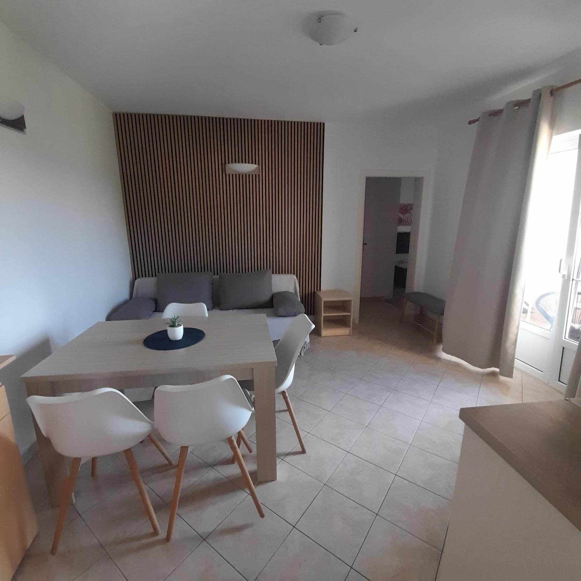 Apartments Filipovic Biograd Na Moru Buitenkant foto