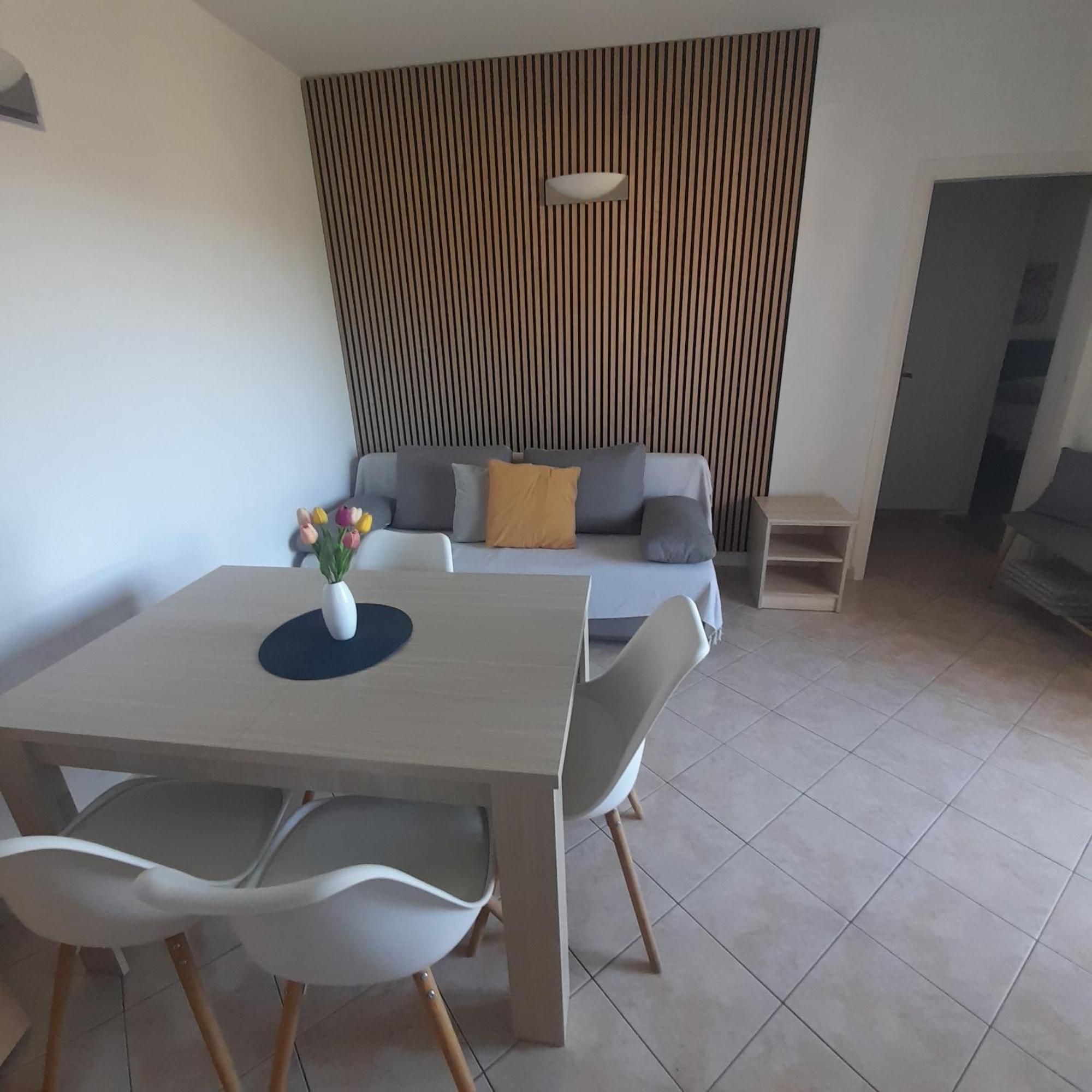 Apartments Filipovic Biograd Na Moru Buitenkant foto