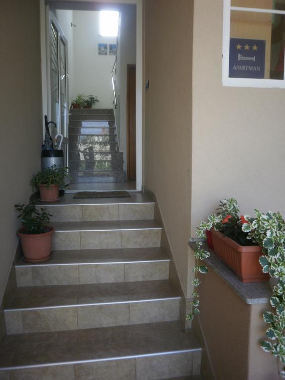 Apartments Filipovic Biograd Na Moru Buitenkant foto